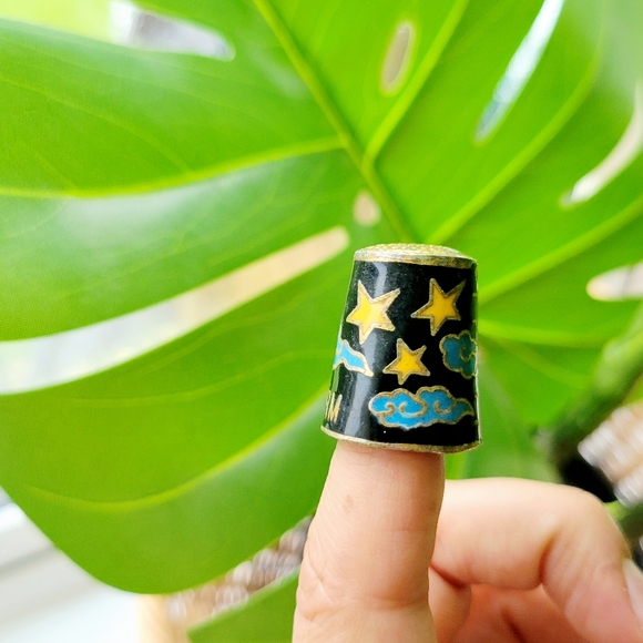 Vintage Moon Stars Night Sky Benidorm Thimble - Picture 3 of 11